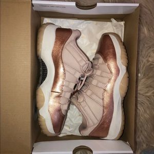 Rose Gold Jordan’s 11